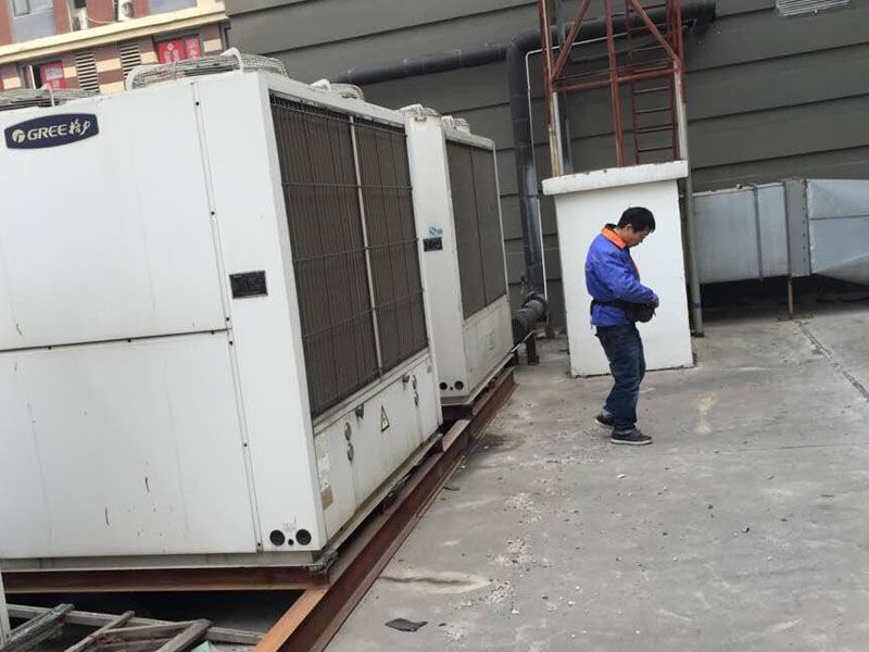 大厦中央空调保养